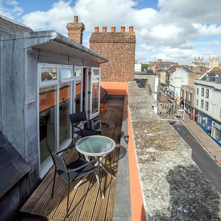 Stunning Central Exeter Apartment With Balcony And Fantastic View Экстерьер фото